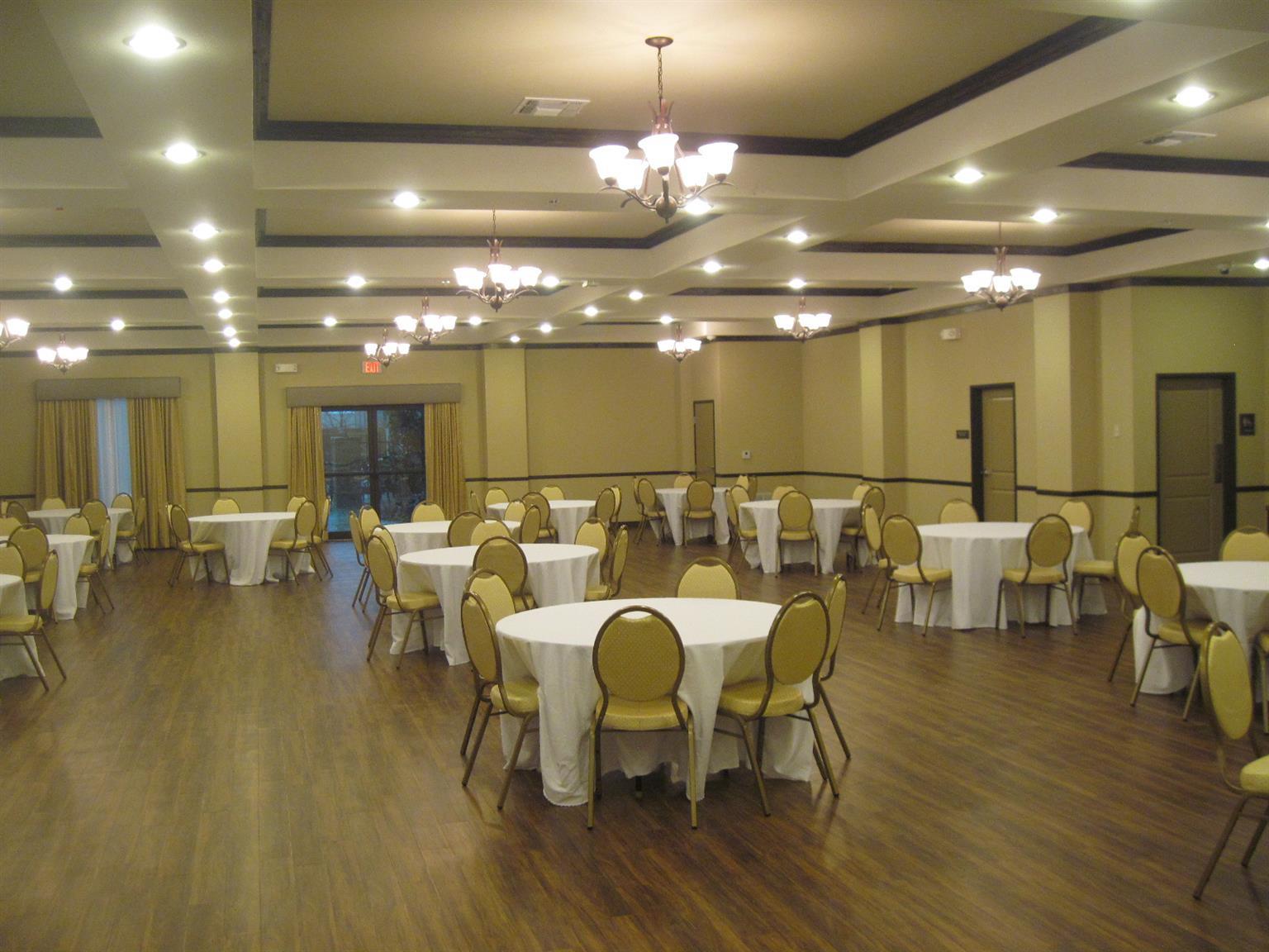 Best Western Plus Emory At Lake Fork Inn & Suites Facilities photo